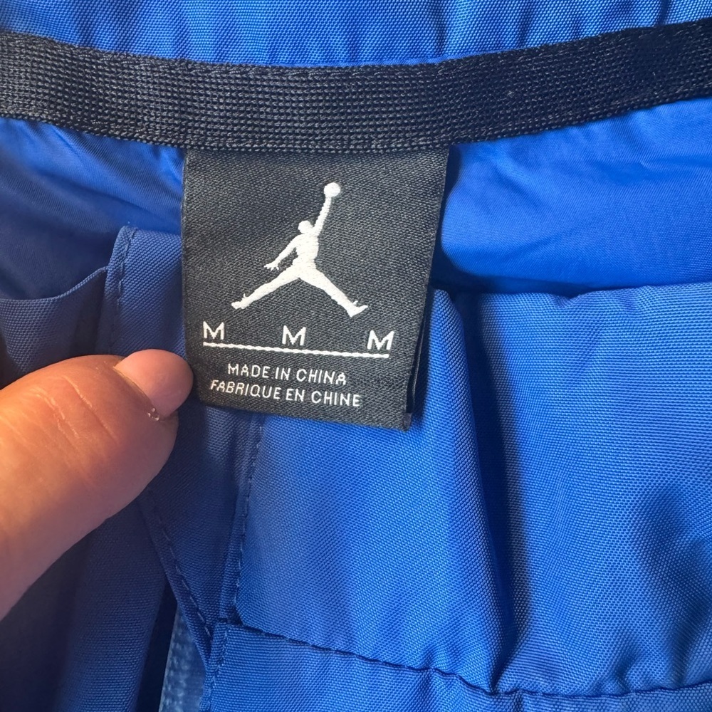Nike Air Jordan Florida Gators Puffer Vest - Picture 9 of 9